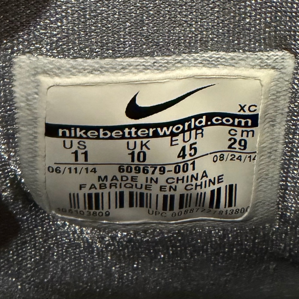 Men’s Nike sz 11 Black and Gray Basketball Shoes. - Picture 9 of 9